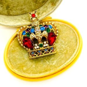 Vintage Royal Fleur De Lis crystal crown brooch PRETTY!